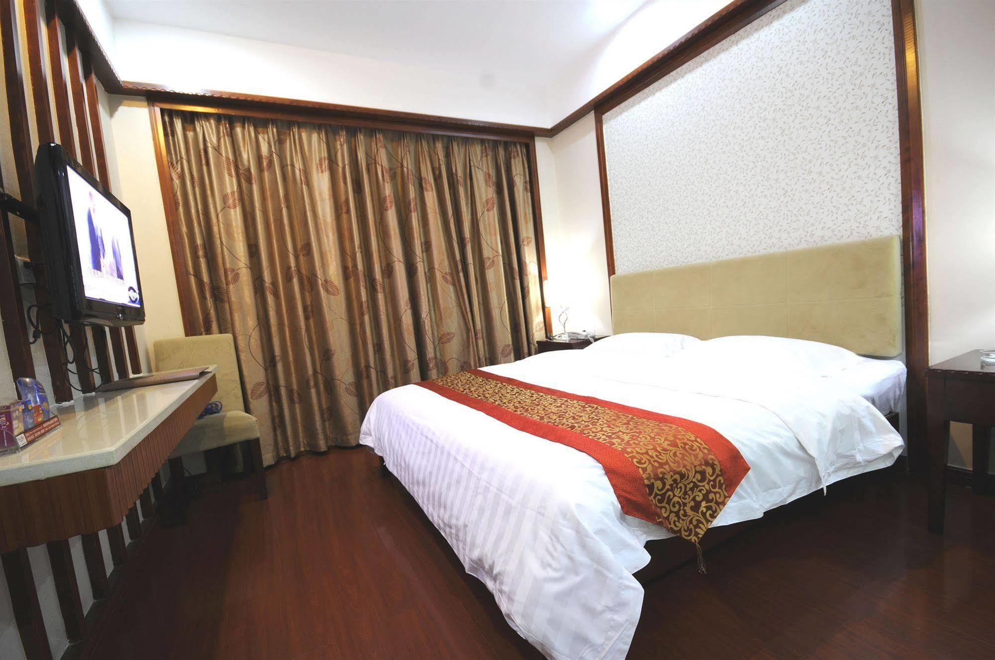 Guangzhou Yuncheng Hotel מראה חיצוני תמונה