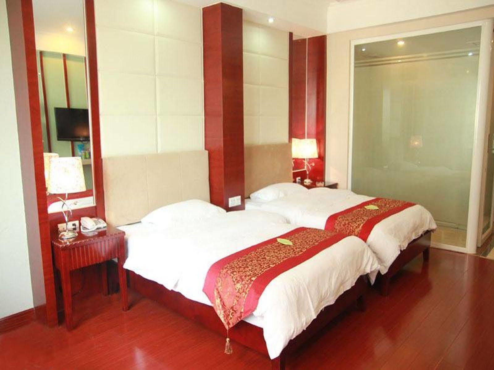 Guangzhou Yuncheng Hotel מראה חיצוני תמונה