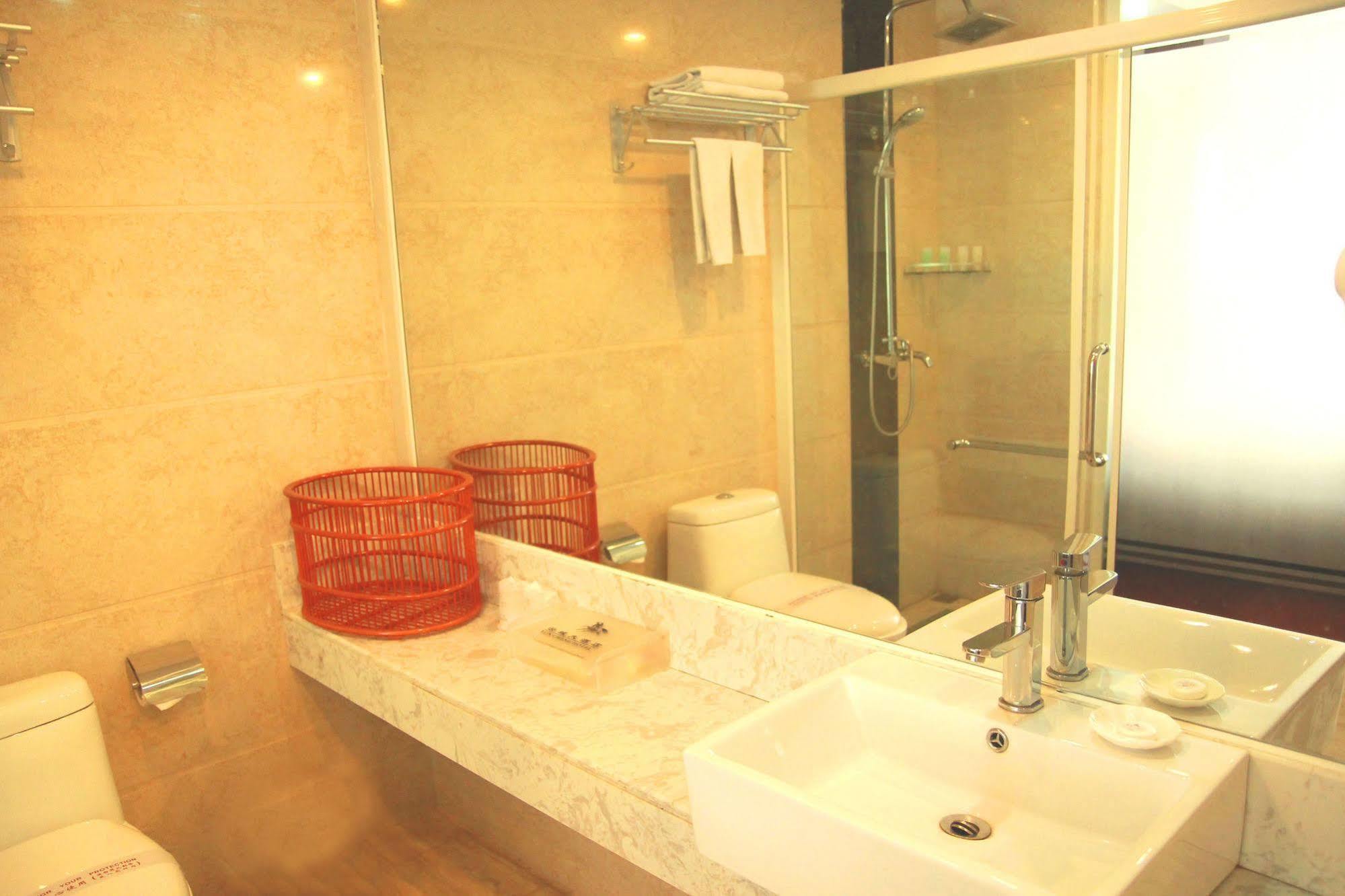 Guangzhou Yuncheng Hotel מראה חיצוני תמונה